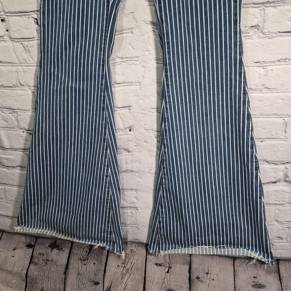 Judy Blue Jeans Womens 5/27 Railroad Striped Super Flare Stretch Denim - Picture 4 of 16